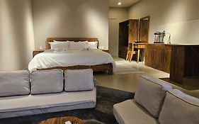 Hotel Blossom